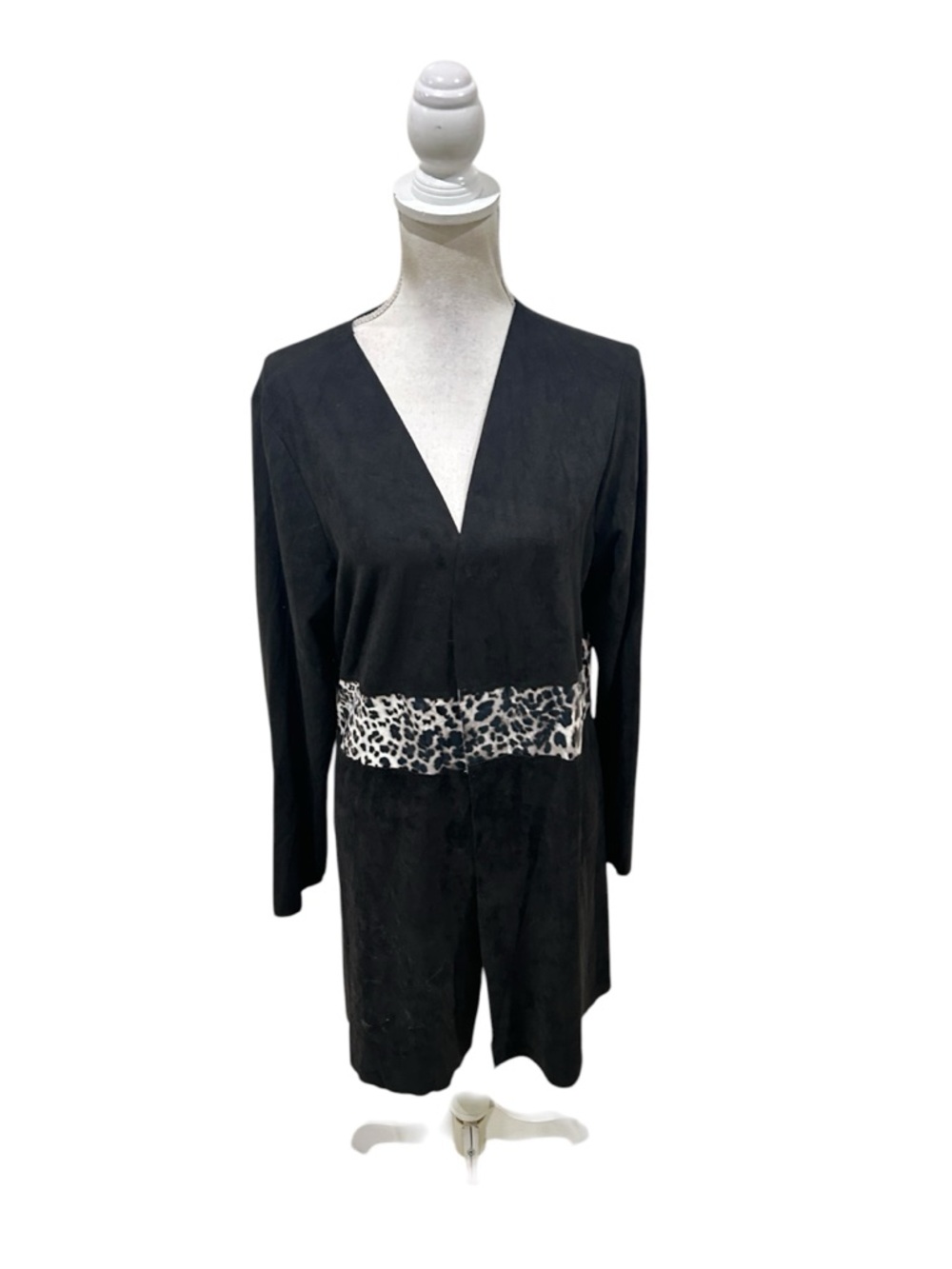 Nwot Vocal USA Black faux suede duster open front jacket animal print waist band